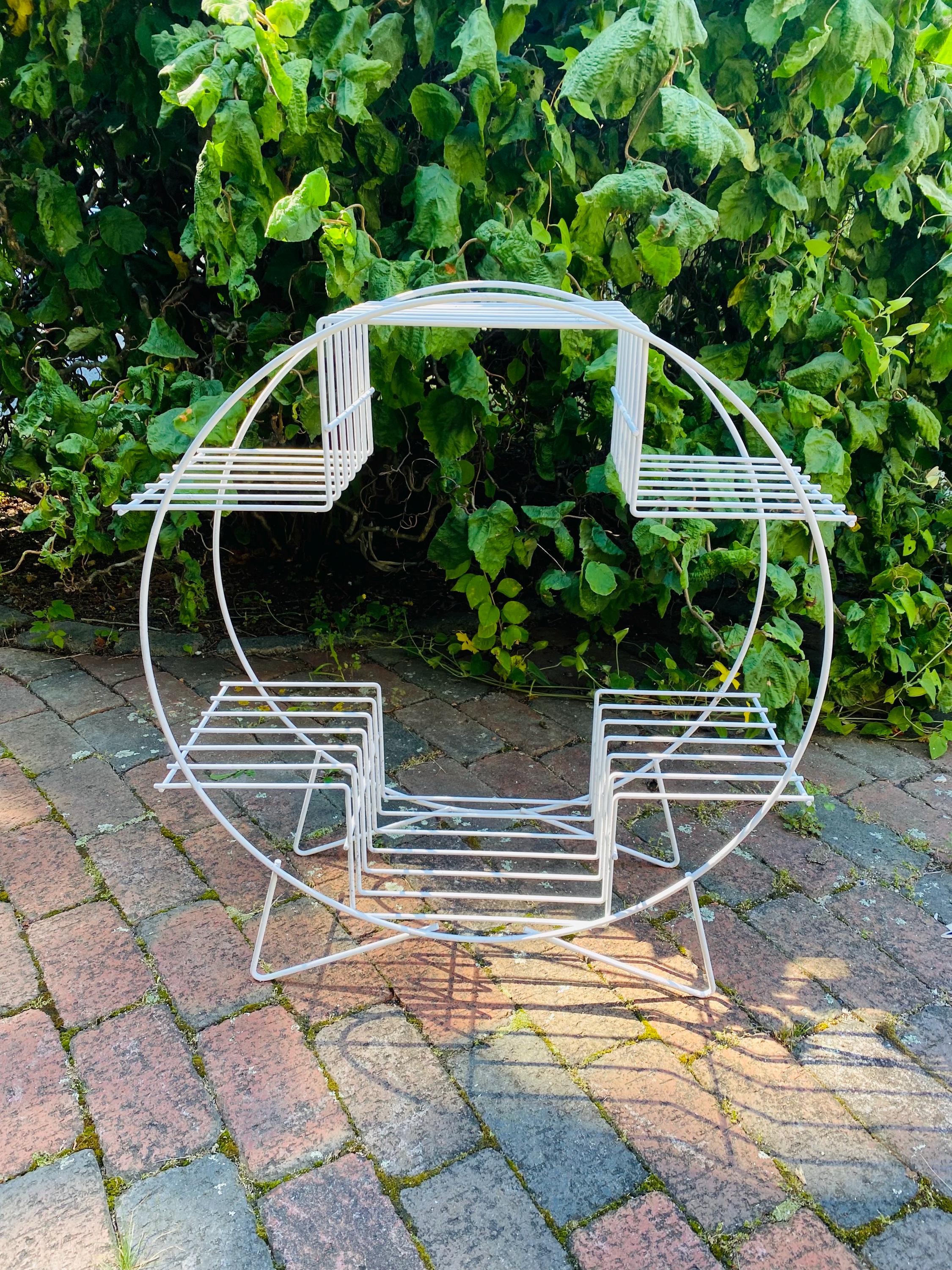 Mid Century Modern Round Plant Stand, Circular White Wire Plant