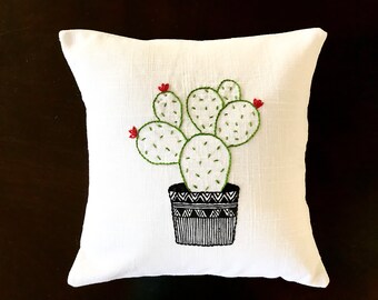 Hand embroidered cactus pillow cover-12 x 12 inches Pillow cover-Cactus - Decorative cactus- Modern home-Hand painted cactus-Cactus decor