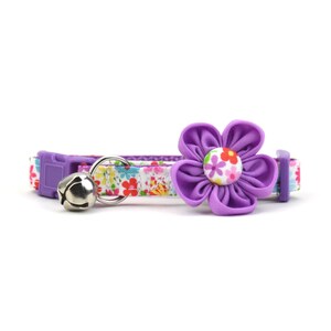 Purple Floral Cat Flower Collar | The Abigail