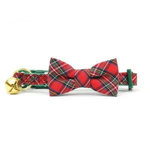 Christmas Tartan Cat Bow Tie Collar - Winter Holiday - Red and Green Plaid Cat Bowtie - with Breakaway Buckle and Gold Tone Jingle Bell