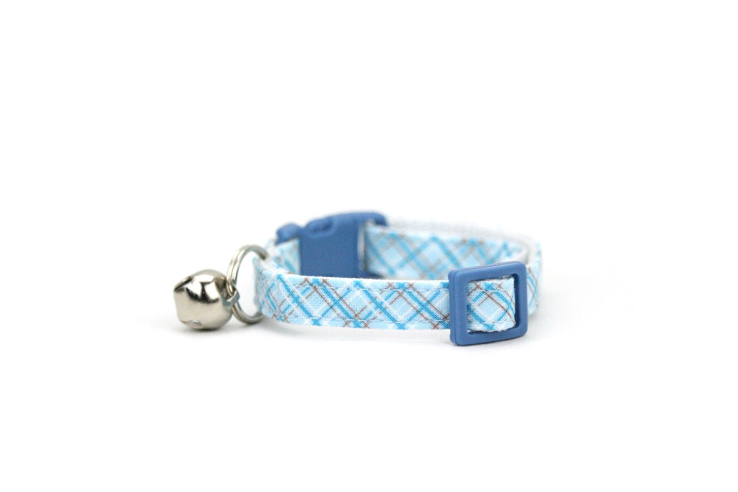 light blue kitten collar