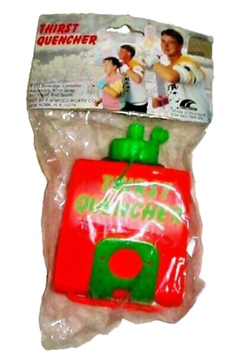 Woolworth Sports Beverage Thirst Quencher 8oz Vintage Plastic Water Bottle image 2