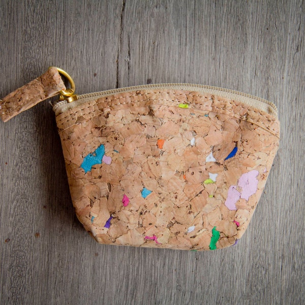 Coin bag / Wallet / Mini Case made of cork with color accents