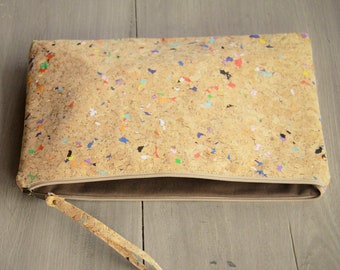 Laptop sleeve  15" - 16" inch made of cork with color accents