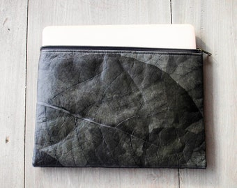 Laptop Case 15 "- 16" inch made from leaves in Grey - Black
