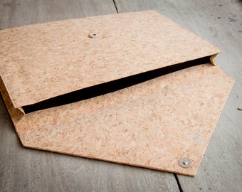 Cork Laptop Case 13 " - 14 " with magnetic closure