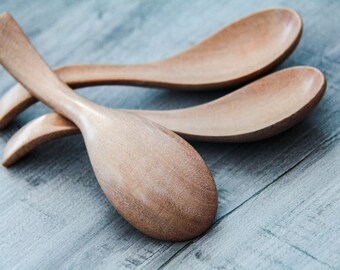 Spoon set (3 piece) handmade from acacia wood in light brown