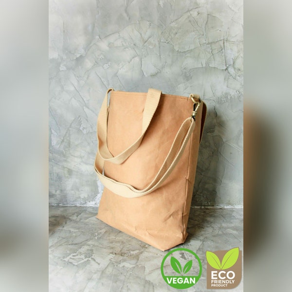 Bolso bandolera de papel kraft