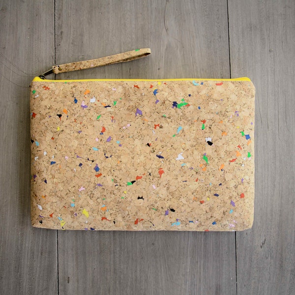 Laptop Case for MacBook 15 " - 16 " inch made from cork, laptop sleeve, handmade and vegan (Colour - YZ)