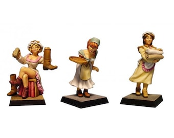 Set of 3 soubrettes figurines scale 28mm