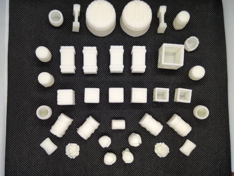 Dungeons and dragons accessories pack great addition for your miniatures dungeons image 5
