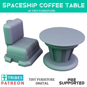 Peut inclure: Un ensemble miniature gris de table basse et de chaise sur le thème du vaisseau spatial. La table a un plateau rond et une base cannelée. La chaise a un dossier rectangulaire et une base géométrique. Le texte "SPACESHIP COFFEE TABLE" est en haut.