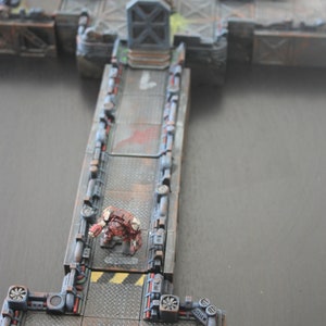 Space station corridor modules for 28 / 32 mm scale miniature games space hulk- core space -star wars