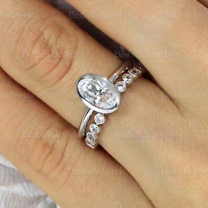 Oval Bezel Solitaire Ring Set / Oval Cut Engagement Ring w/ Bezel Band Ring / Lab Created CZ / Stackable Dainty Bold Ring Set / 8454-2B