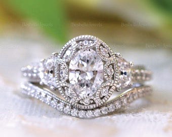Vintage Art Deco Oval Halo Bridal Set / Oval Cut Half Moon Cut Ring / Milgrain Curved Band Wedding Ring Set / Lab-Created Ring (3950-2CR)