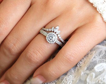 Unique Tiara & Crown Bridal Set Ring - Unique Halo Engagement Ring Set - Curved Wedding Band Set - Minimalist Ring Set [BR2654-2T]