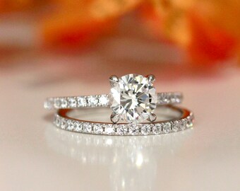 Round Bridal Ring Set - Brilliant Cut Diamond CZ Engagement Ring W/ Pavé Band Ring - Wedding Ring Set [BR1455-2P]