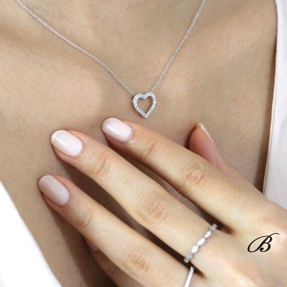 0.2 Cttw Minimal Heart Pendant Necklace 