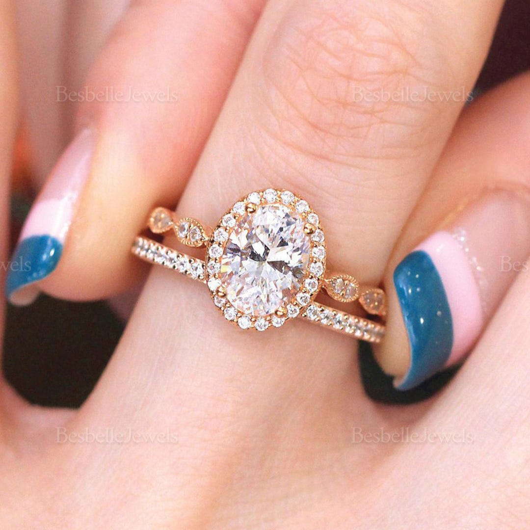 Vintage Oval Bridal Set - Oval Engagement Ring Set - Minimalist ...