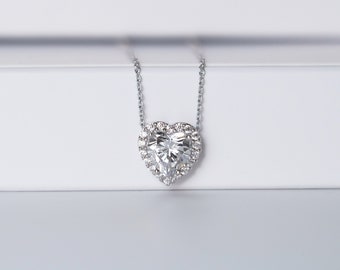 Dainty Heart Halo Diamond Necklace - Heart Cut Diamond Necklace - Valentine's Day Gift - Silver Heart Necklace - Love Necklace [BN1309]