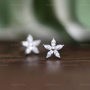 Dainty Flower Stud Earrings - Marquise Cut Studs - Bridesmaid Wedding Earrings - Valentine Gift for Her - Minimalist [BE9564]
