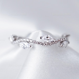 Dainty Leaf & Vine Eternity Ring - Wide Wavy Wedding Band Ring - Curved Marquise Cut Wedding Ring - Unique Nature Lover Ring [BR1852]