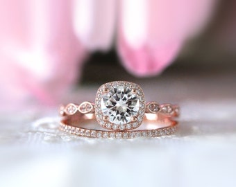 Round Halo Brilliant Cut Bridal Set - Diamond Engagement Ring Set - Pave Wedding Band Set - Dainty Minimalist Wedding Set [BR5553-2P]