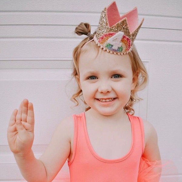 4e anniversaire couronne arc-en-ciel | 4e chapeau de fête d'anniversaire | 4e anniversaire tenue fille arc-en-ciel licorne fête d'anniversaire bébé rose pastel arc-en-ciel or