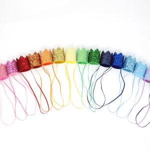 Couronne de fête pour animaux de compagnie | Mini couronne d&#39;anniversaire pour chien | Mini couronne festive avec chat | Couronne de fête d&#39;anniversaire de chien | Les grands animaux | Choisissez la couleur