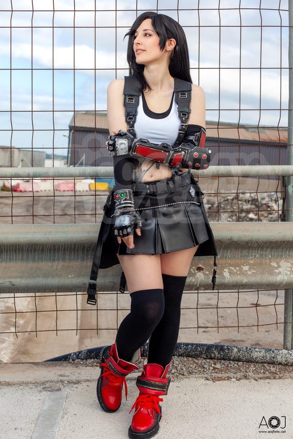 FF7 リメイク　ファイナルファンタジー　ティファ　コスプレ　フルセット ファイナルファンタジーVIIリメイクのティファのコスプレ