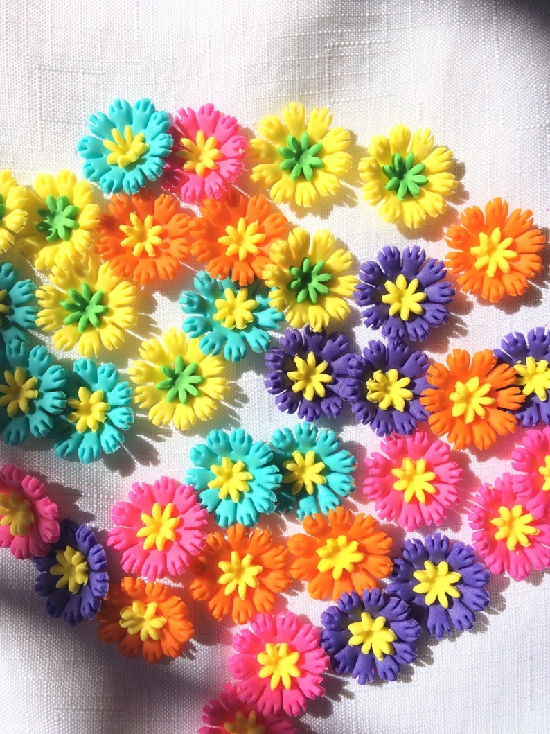 Edible flowers 36pcs Hawaiian fondant flowers fiesta Luau Etsy