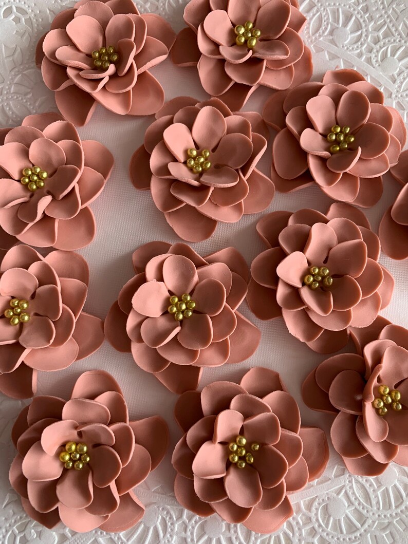 Rose gold edible flowers 2 vintage fondant cupcake Etsy