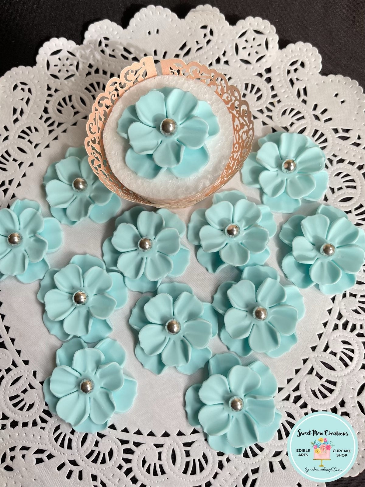 Edible Flowers For Cakes  The Cake Decorating Company
