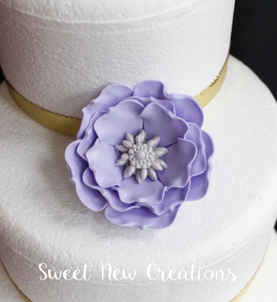 Lavender Fondant Flowers Large Edible Flowers Vintage With Etsy