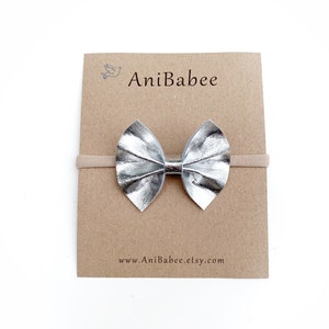 Silver Baby Headband, Hair Bow, Baby Headband, Baby Bow Headband, Baby Girl Headband, Felt Bow Headband, Infant Headband, Newborn Headband