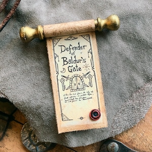 Defensor de Baldur's Gate. Diploma de héroe de BG3. Miniatura de pergaminos. Imanes para el refrigerador. Regalo personalizado.