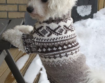 Dog Norwegian style sweater / coat / jacket in 100% soft Wool hand knit