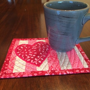 Easy Valentines Mug Rug SEWING Pattern