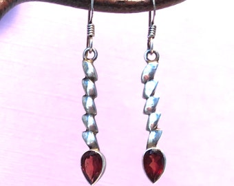 Orecchini Pendenti Donna In Argento 925 Placcato Oro Con Granato Rosso | Gioielli Fatti A Mano Tibetan Silver | Ideali Per Regalo