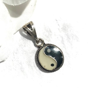 Yin Yang Pendant Sterling Silver Pendant Vintage...Feng Shui...Ancient Chinese...Hipster...Handcrafted...Vintage Shop..
