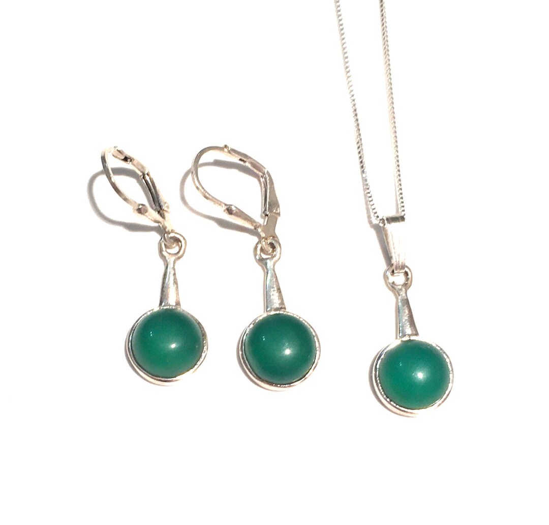 Grüner Onyx Set Grüner Onyx Halskette Anhänger Und Ohrring Etsy.de