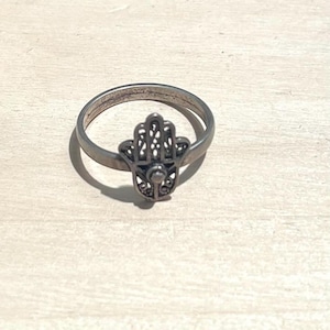 Sterling Silver Hamsa Ring - Size 7.5 - Moroccan Good Luck Amulet