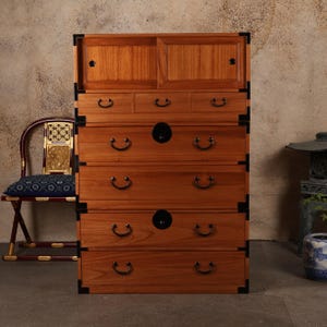 Japanese style 3 section dresser, isho dansu. (KB13)