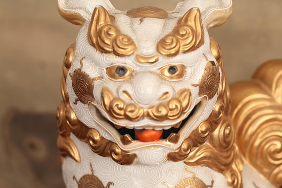 Vintage Japanese Kutani Shishi (foo Dog) Statue — 1980s, Showa Era