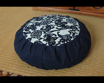 Zafu, handmade meditation cushion, with buckwheat hull. (ZAFU004)