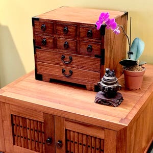 Japanese style jewelry box, hand made with solid kiri wood. KB22 image 3