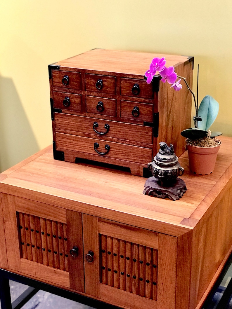 Japanese style jewelry box, hand made with solid kiri wood. KB22 image 3