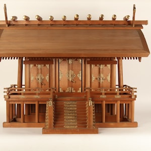 Vintage Japanese Shinto Shrine Yashiro Omiya Kamidana (23O-431)