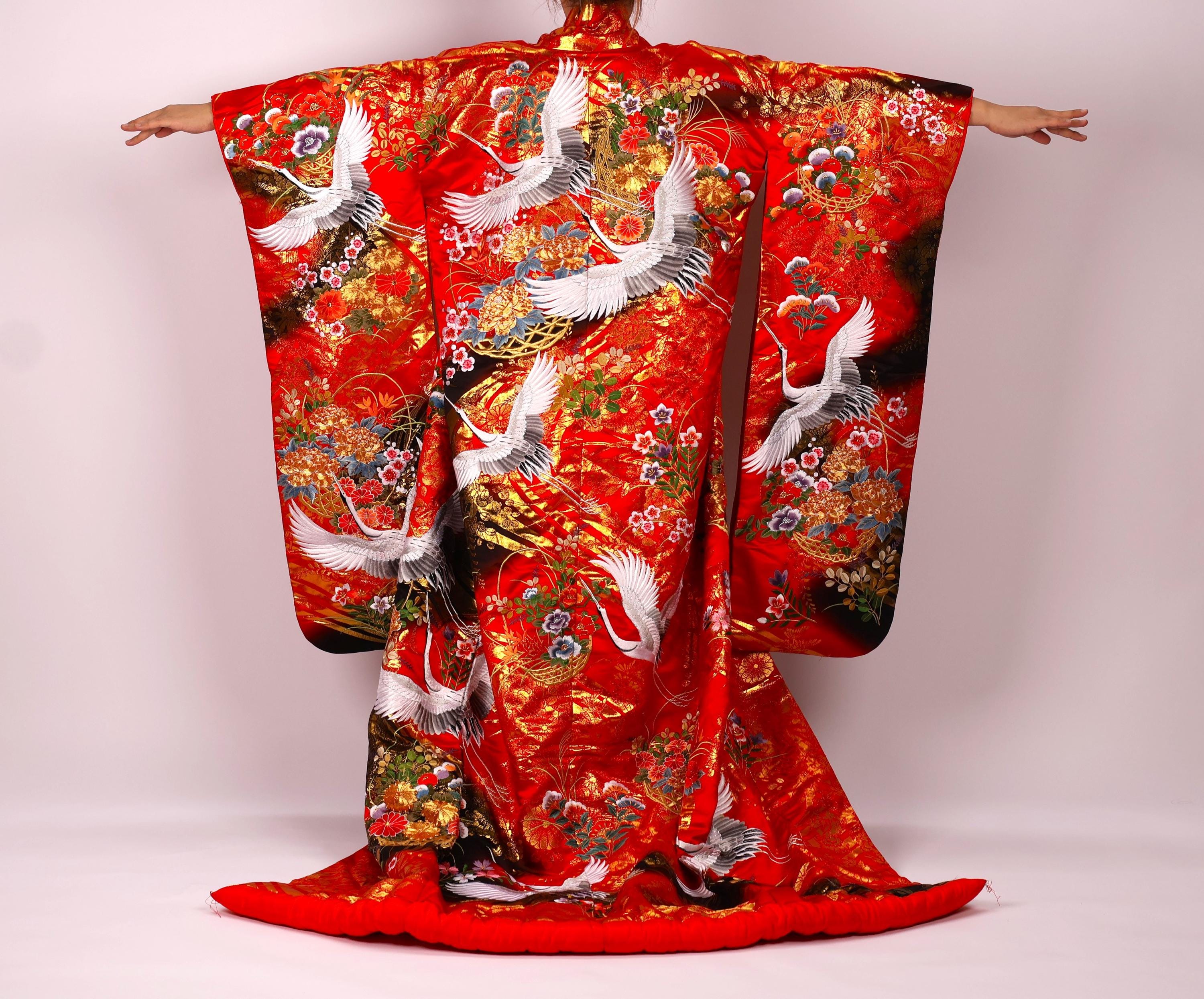 Japanese Wedding Kimono (24N-1-1) - Etsy
