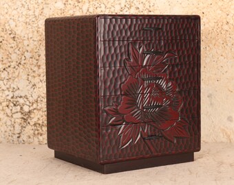 漆塗り引き出し箱 鎌倉彫牡丹(24A-710-2) - Etsy 日本